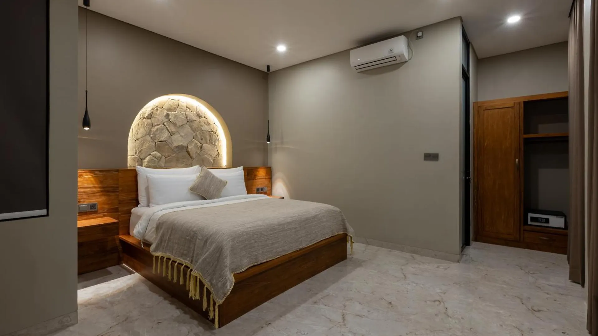 Sandat Villa 123 Canggu  Indonesia